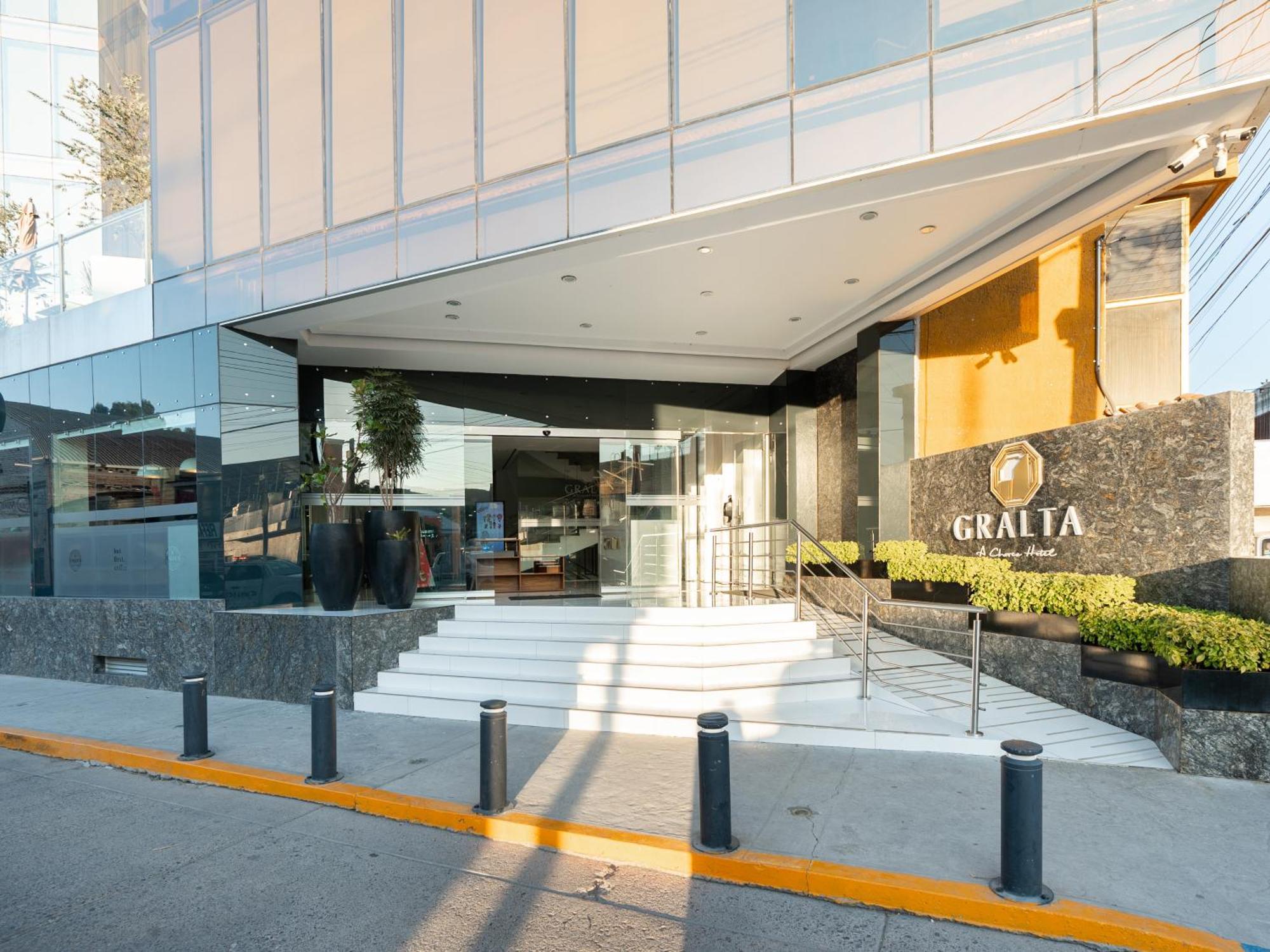 Hotel Gralta Jalostotitlan Exterior photo